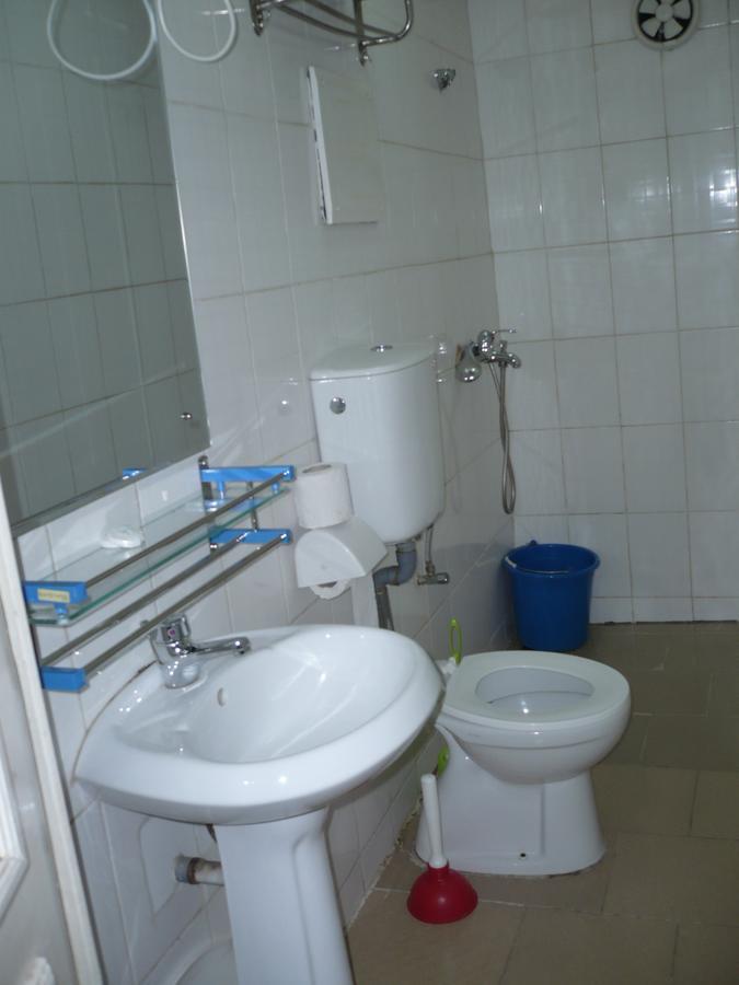 Résidence Hôtelière de Moungali Brazzaville Extérieur photo
