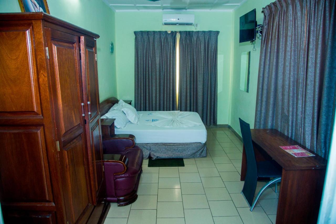 Résidence Hôtelière de Moungali Brazzaville Extérieur photo