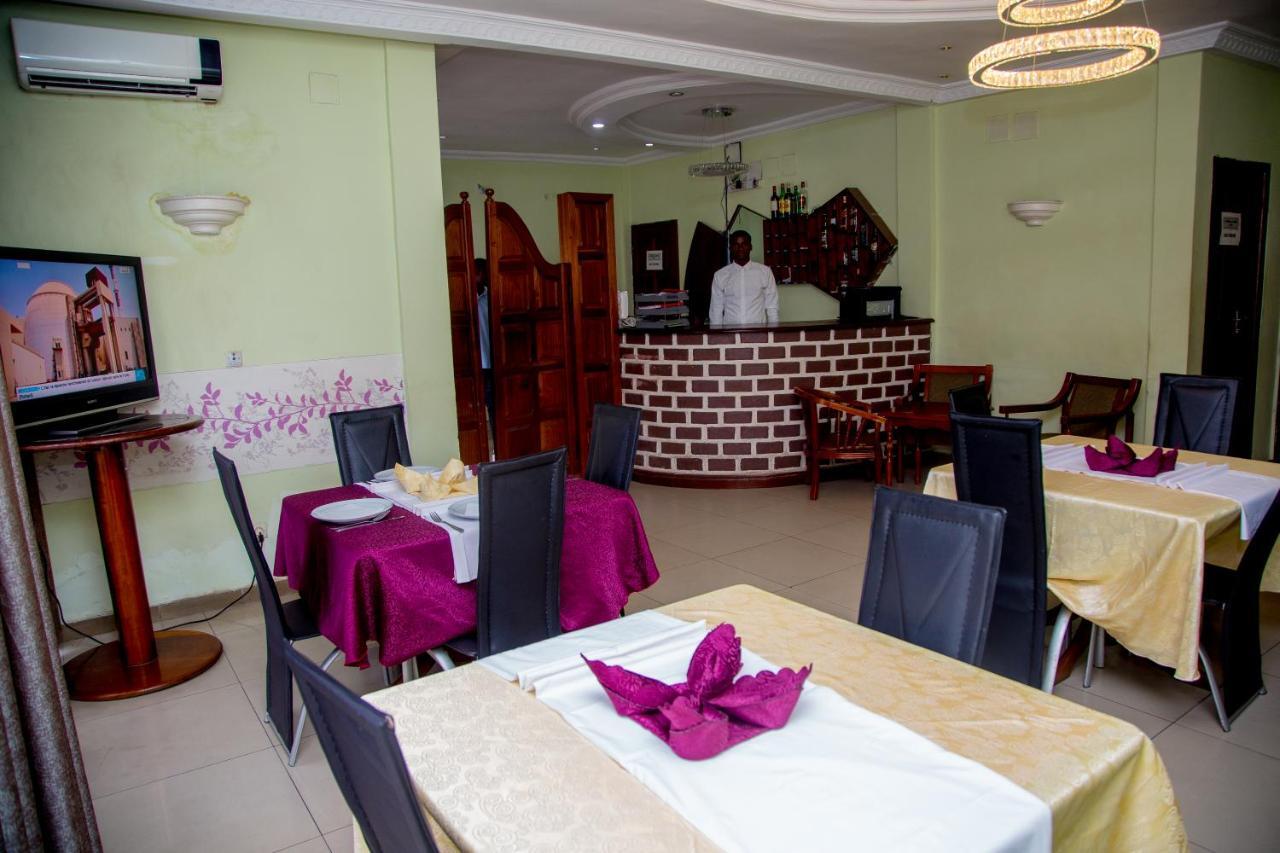 Résidence Hôtelière de Moungali Brazzaville Extérieur photo