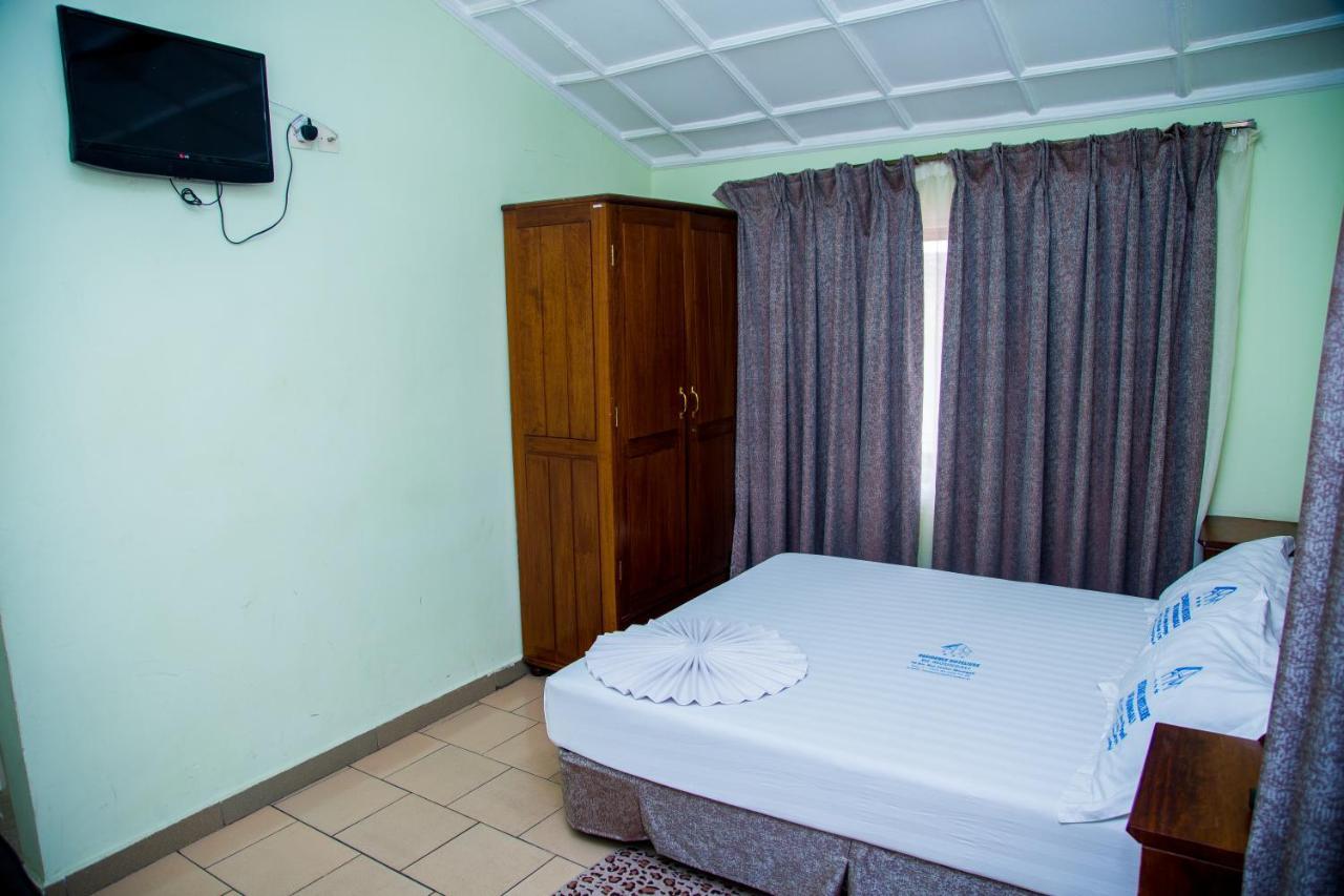 Résidence Hôtelière de Moungali Brazzaville Extérieur photo